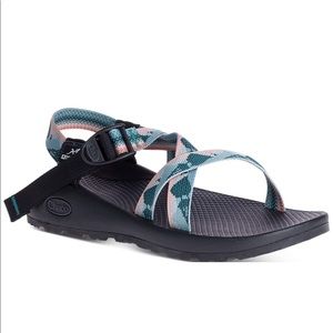 limited edition “Yosemite Sunset” Chacos